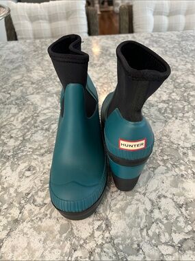 Hunter Teal Neoprene-Trim Heeled Chelsea Boots